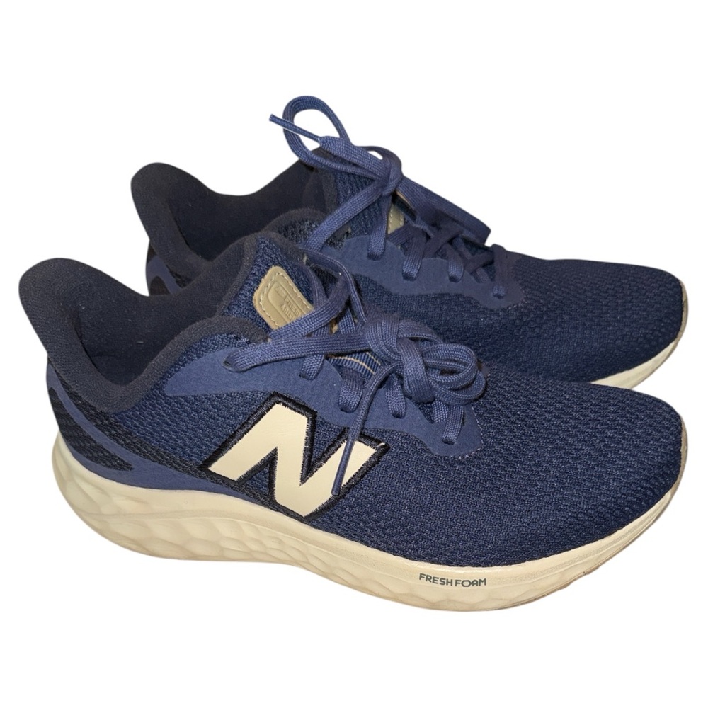 New Balance Women’s Fresh Foam Arishi v4 Running Shoes Sneakers Blue‎ Size 7